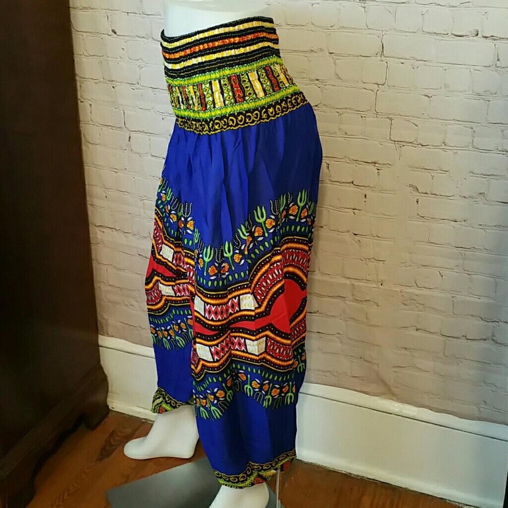 Raan Pah Muang Brand Pants